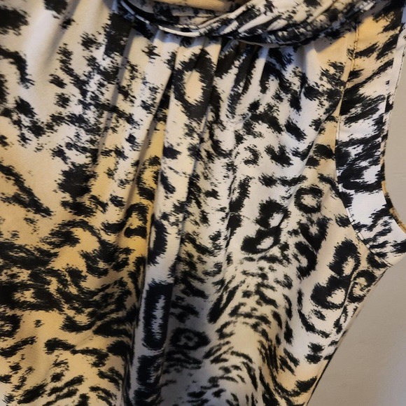 Spence Leopard Print Halter Neck Flowy sleeveless Blouse Top shell career Small - Picture 2 of 7